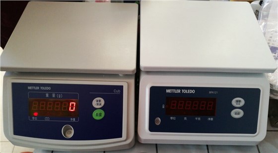 托利多BPA121-2220防潮電子計(jì)重秤實(shí)拍圖 托利多BPA121-2220防潮電子計(jì)重秤實(shí)拍圖