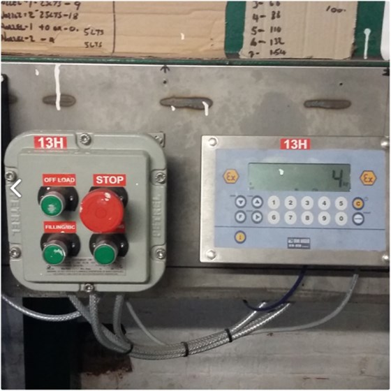 防爆稱重配料系統(tǒng) (2) 防爆稱重配料系統(tǒng) (2)
