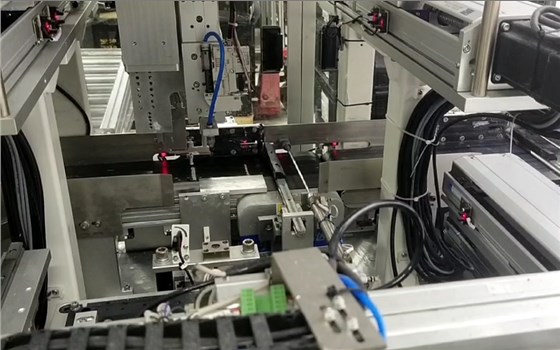 OEM稱(chēng)重傳感器點(diǎn)膠機(jī)行業(yè)應(yīng)用