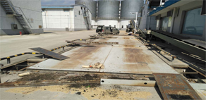 蘇州金鉆糧食局100噸電子地磅維修保養(yǎng)現(xiàn)場(chǎng)