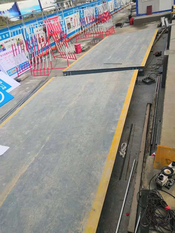 中建一局汽車衡安裝1