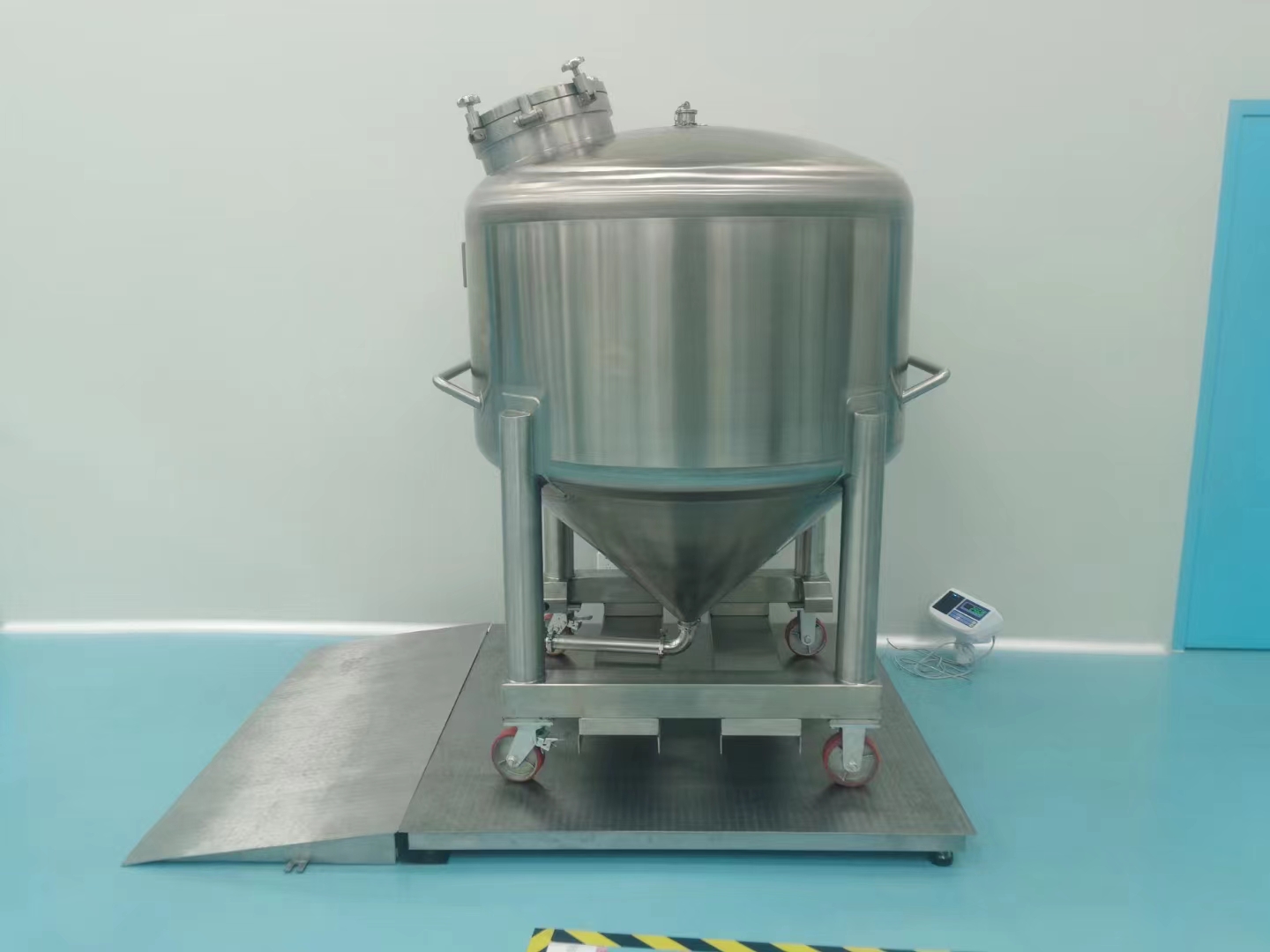 帶引坡不銹鋼地磅